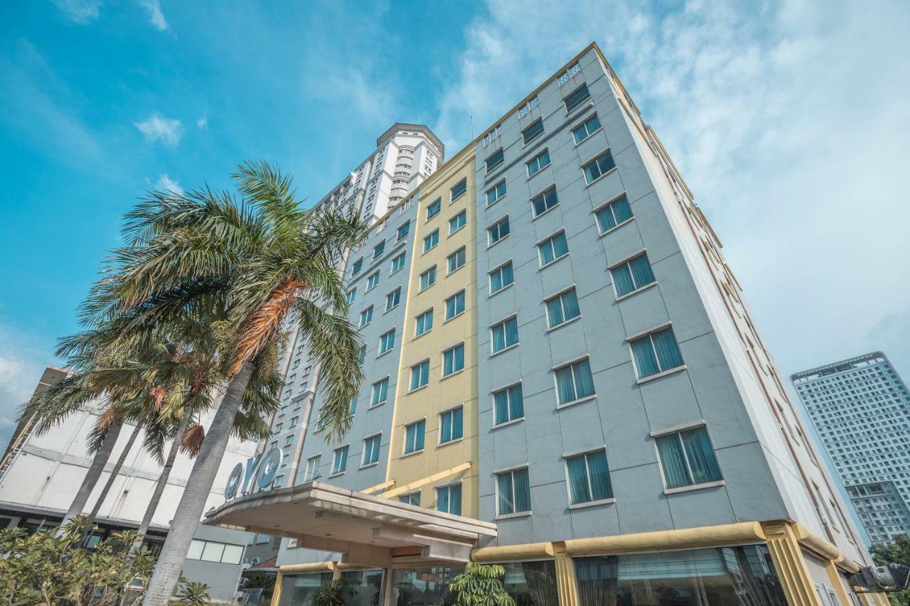 Hotel Bulevar Tanjung Duren Джакарта Экстерьер фото