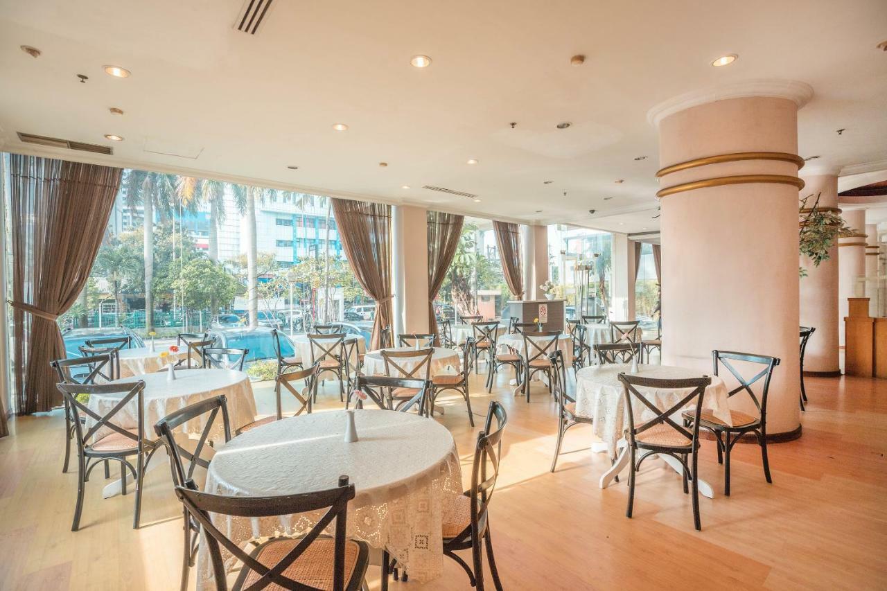 Hotel Bulevar Tanjung Duren Джакарта Экстерьер фото
