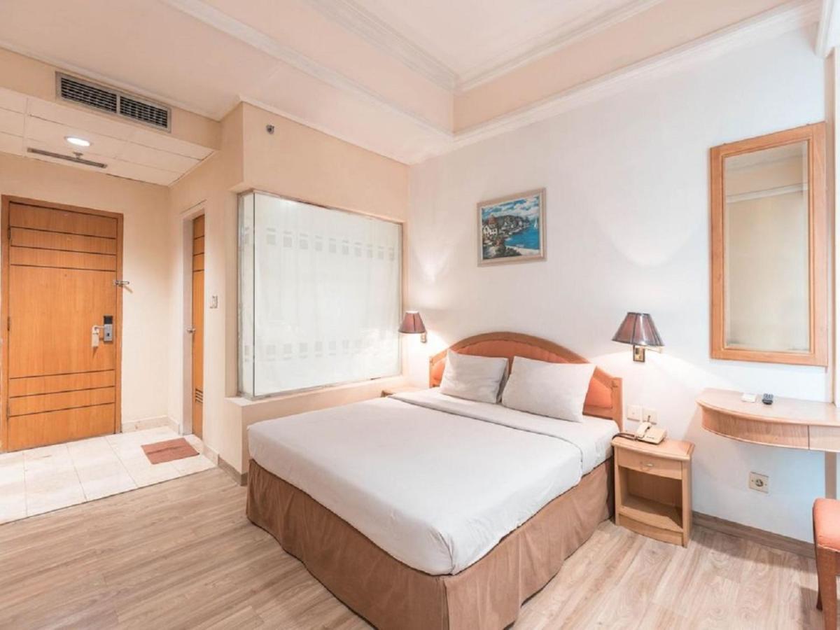 Hotel Bulevar Tanjung Duren Джакарта Экстерьер фото